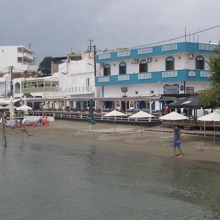 Theodora Apart otel Makrýgialos Dış mekan fotoğraf