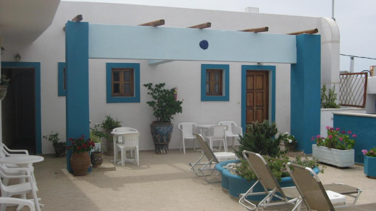 Theodora Apart otel Makrýgialos Dış mekan fotoğraf