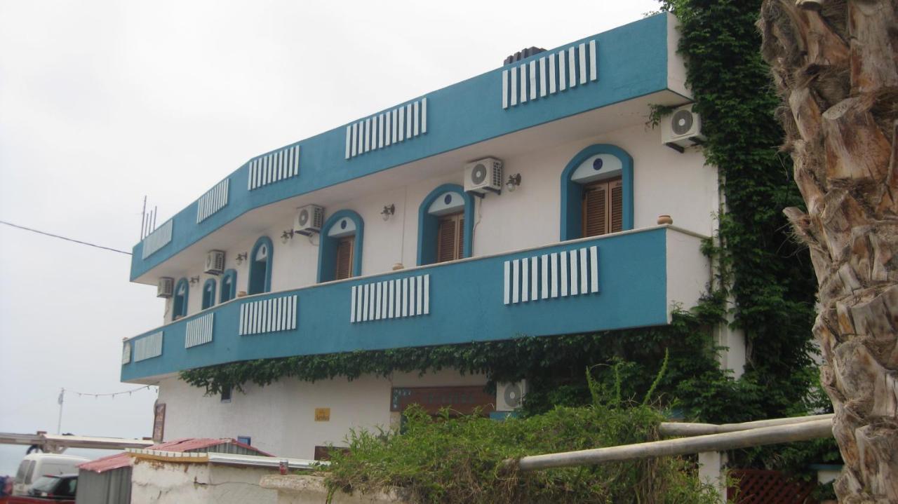 Theodora Apart otel Makrýgialos Dış mekan fotoğraf